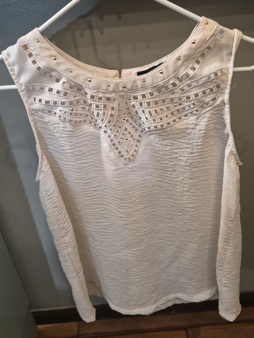 Forever 21 Cream Embellished Sleeveless Camisole